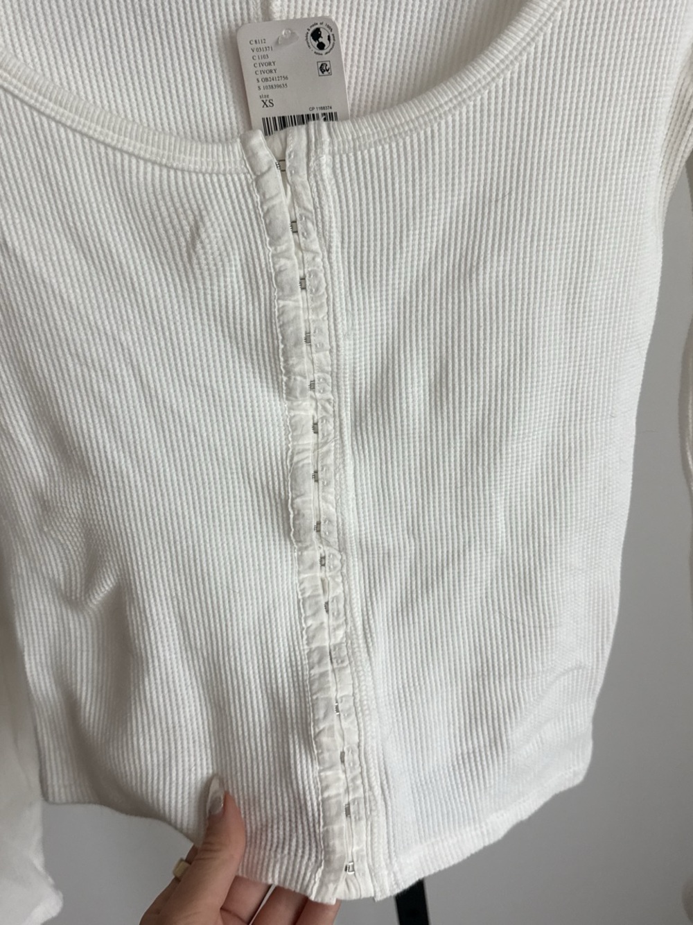 Free People white knit long sleeve top - Picture 3 of 3